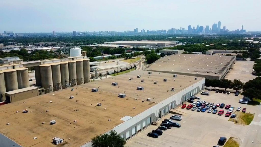 2431 West Commerce Street, Dallas, TX 75212